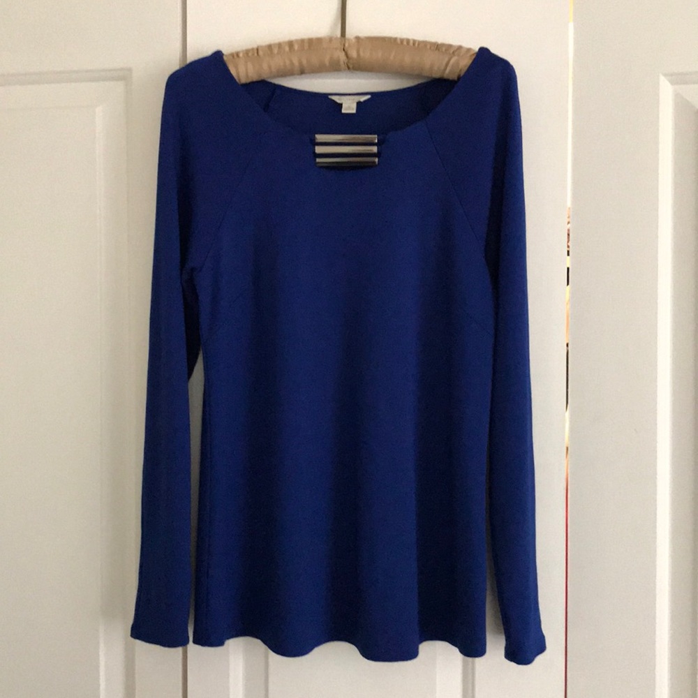 Ladies Rayon and nylon top